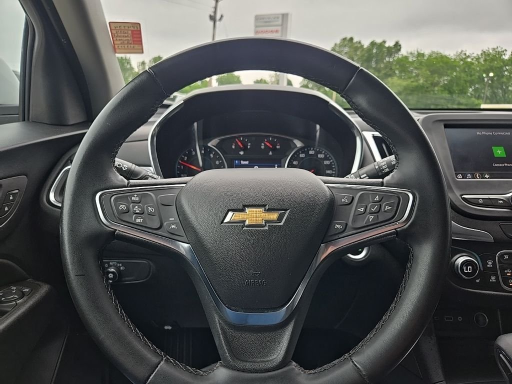 Used 2024 White Chevrolet LT image 41