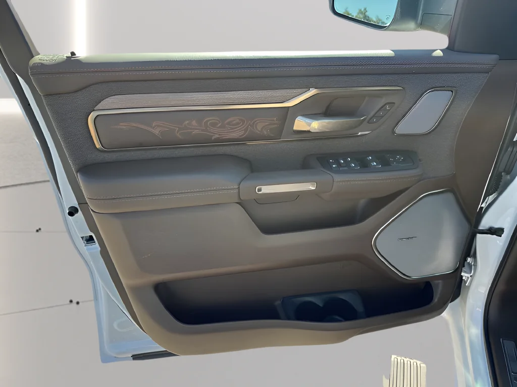 New 2026 Bright White Clear-Coat Exterior Paint RAM Limited image 24