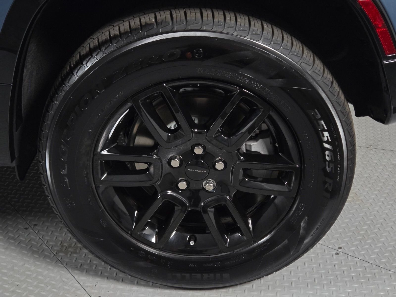 New 2026 Tasman Blue Land Rover X-Dynamic SE image 10