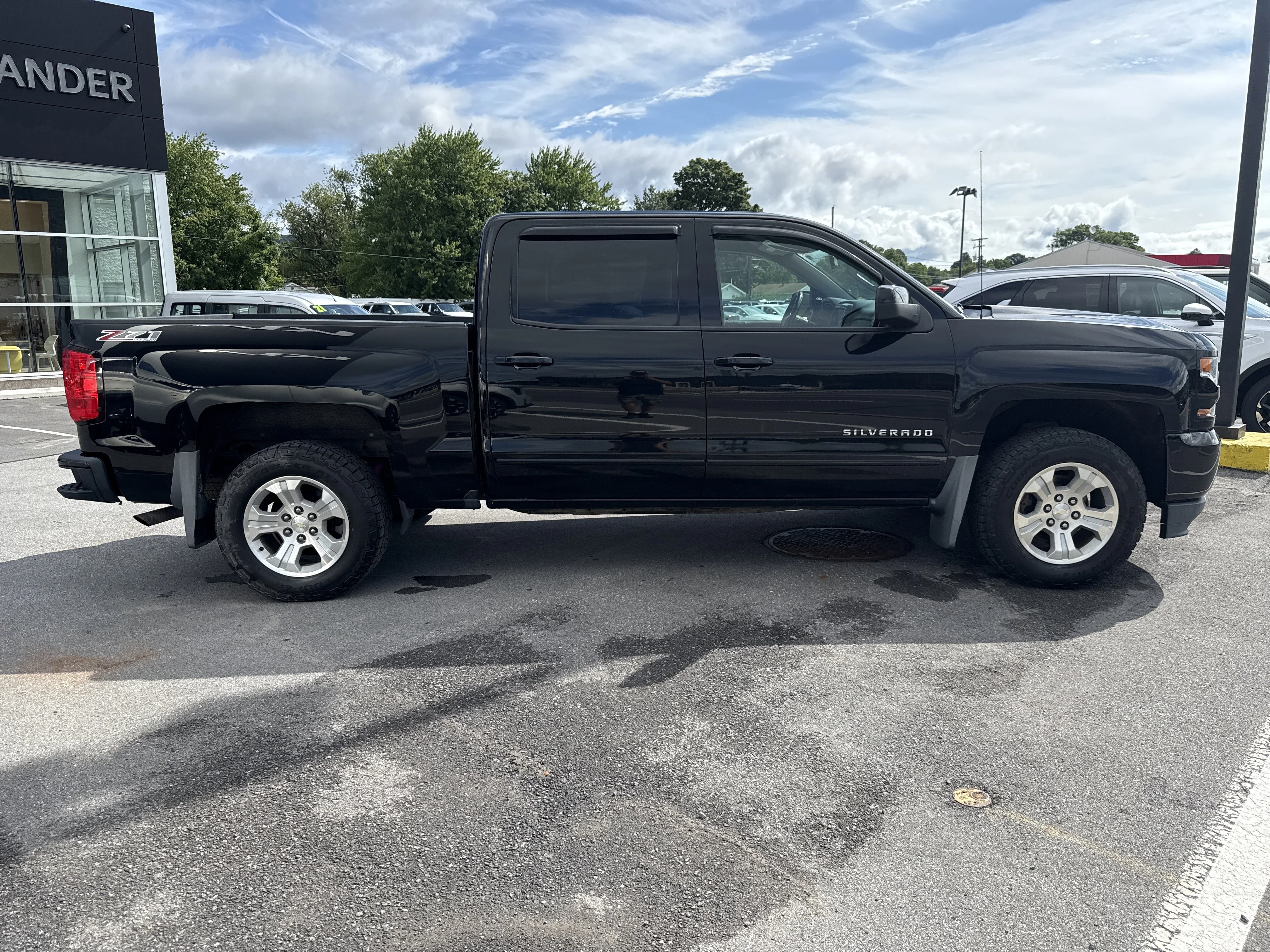 Used 2017 Black Chevrolet LT image 2