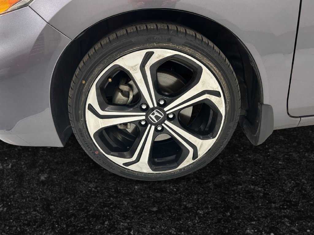 Used 2015  Honda Si image 21