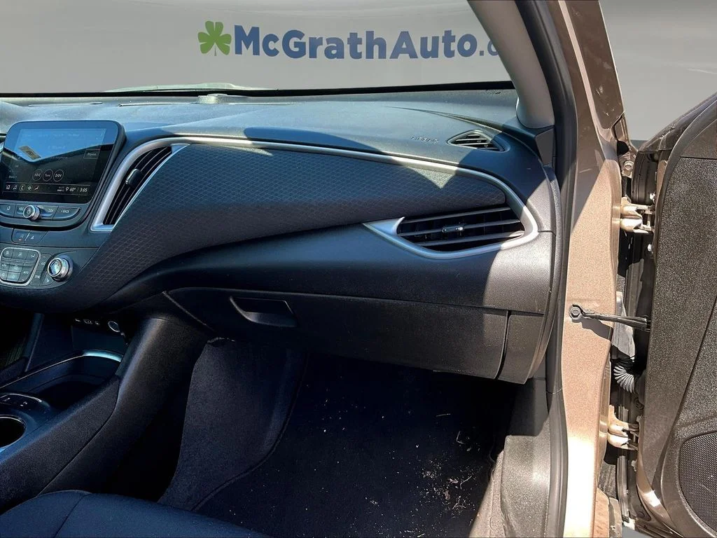 2024 Chevrolet Malibu 1LT - Photo 28