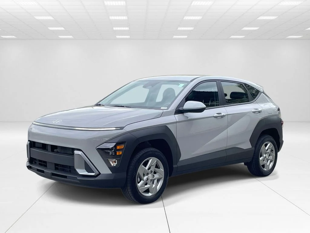 New 2026 Gray Hyundai SE image 4