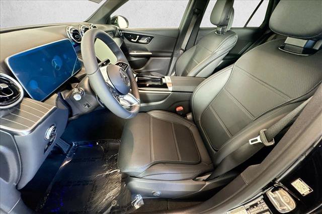 New 2026 Black Mercedes-Benz GLC 300 image 48