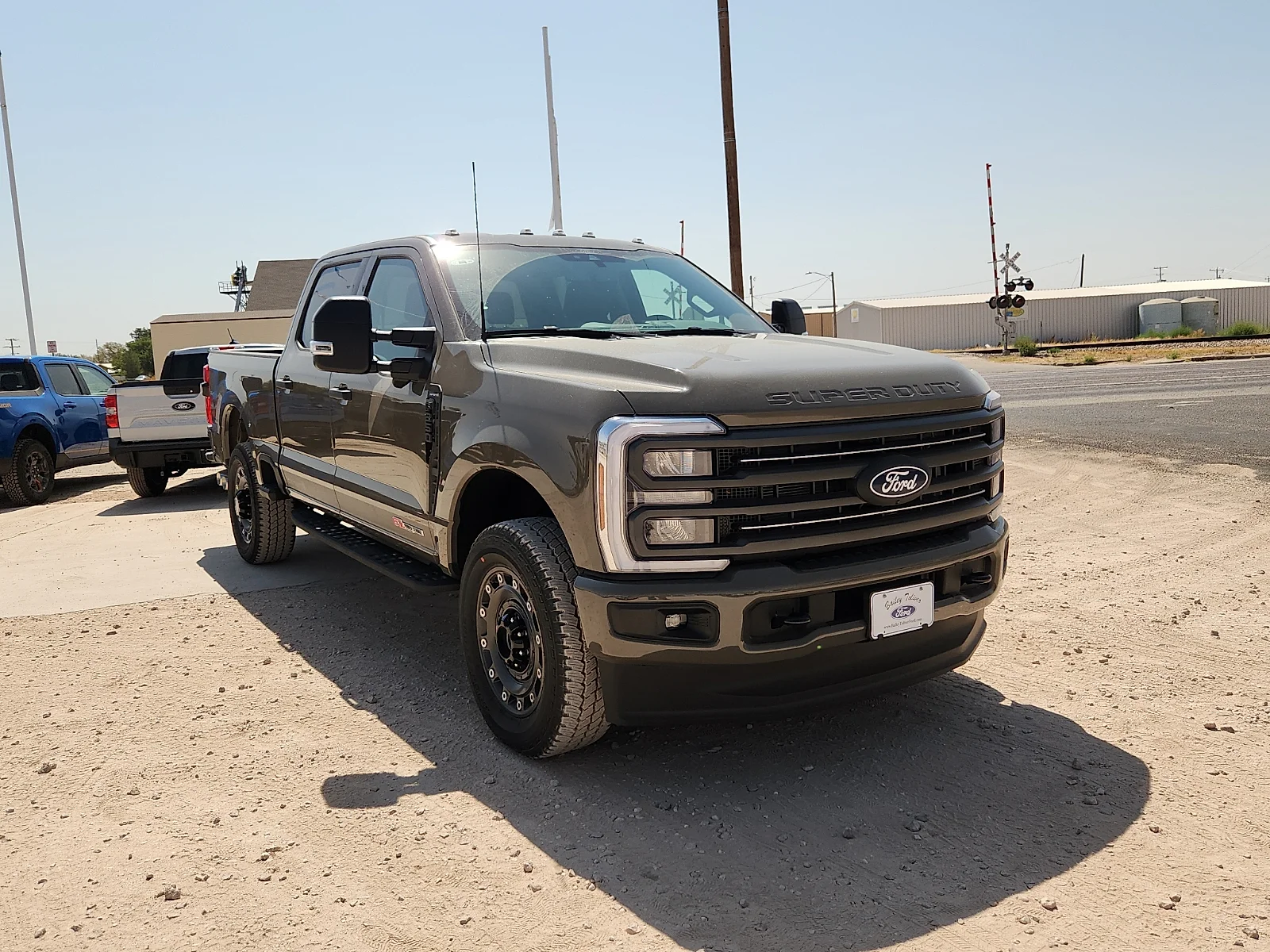 New 2027 Marsh Gray Metallic Ford XLT image 1