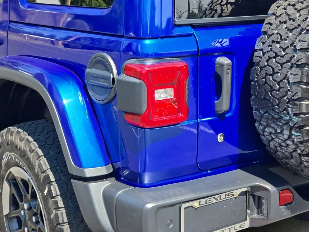 Used 2020 Blue Jeep Unlimited Rubicon image 34