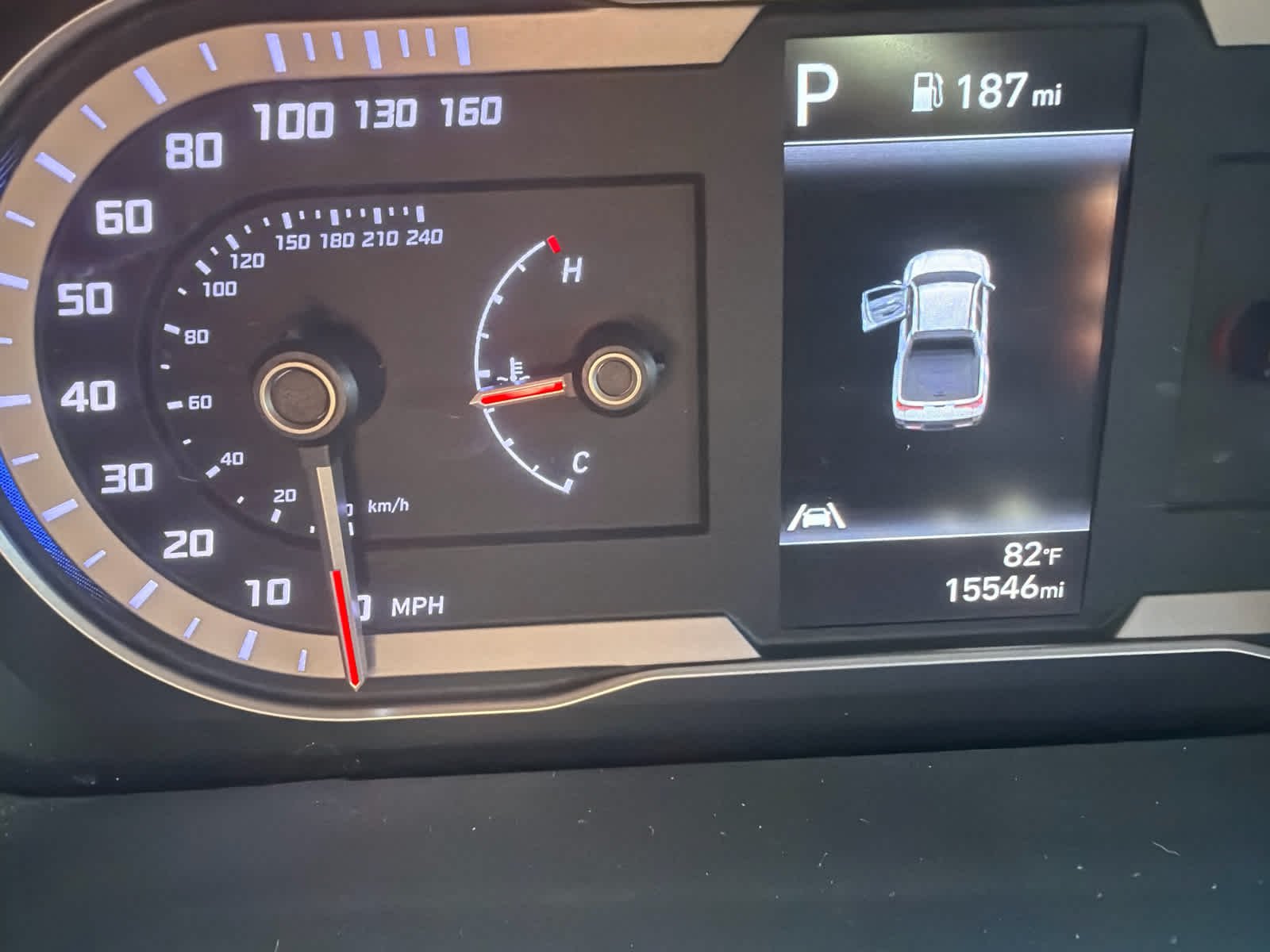 Certified Used 2022 Hampton Gray Hyundai SEL image 3