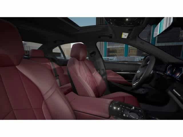 Used 2026 Black Sapphire Metallic BMW 530i image 8