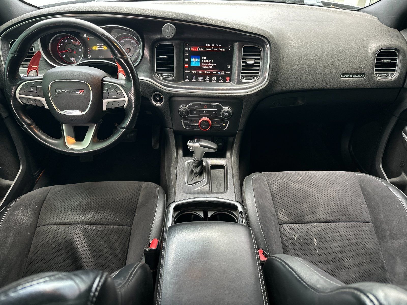 Used 2016 Granite Crystal Metallic Clearcoat Dodge R/T image 12