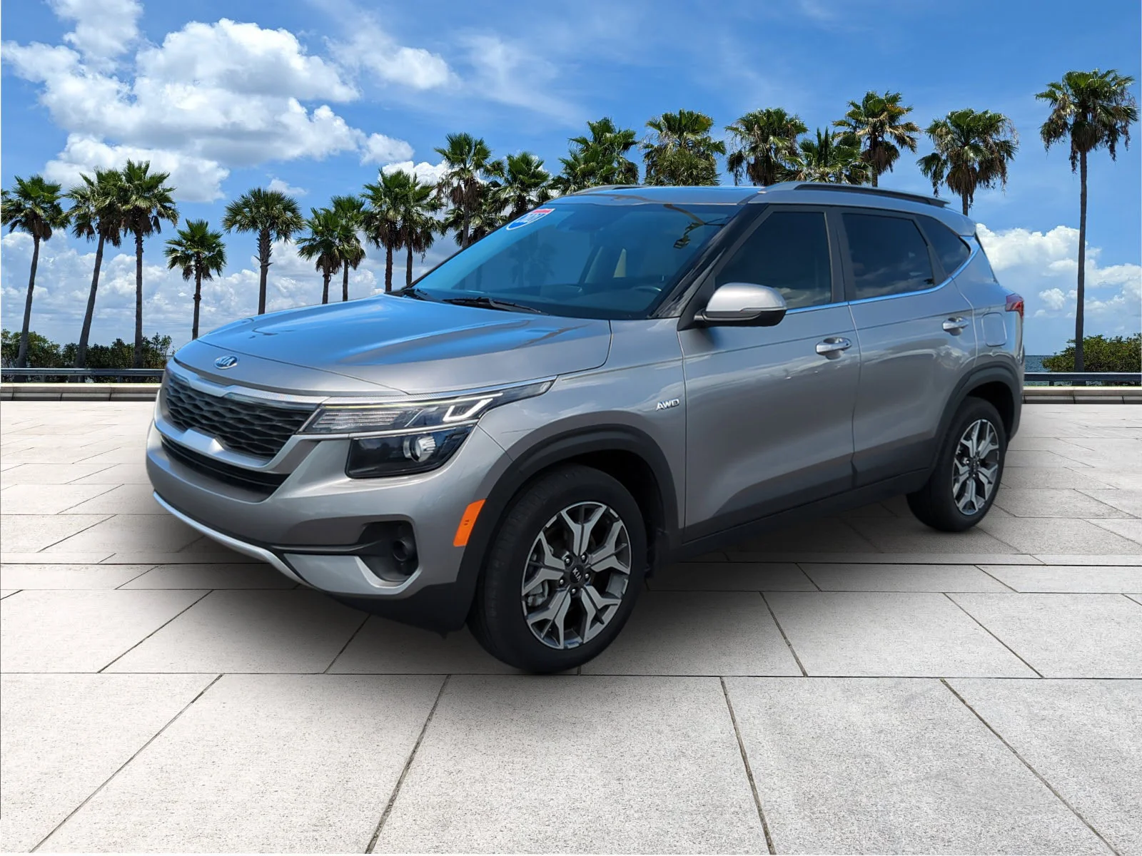 Certified Used 2021 Steel Gray Kia EX image 3