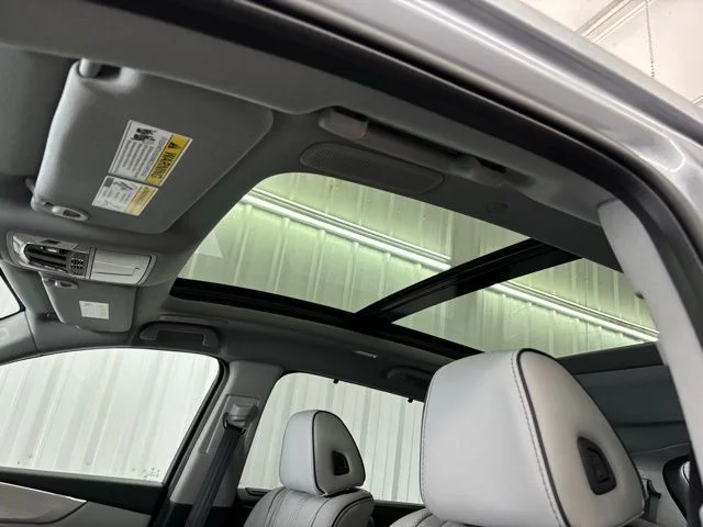 New 2026 Solar Silver Metallic Acura Advance Package image 10