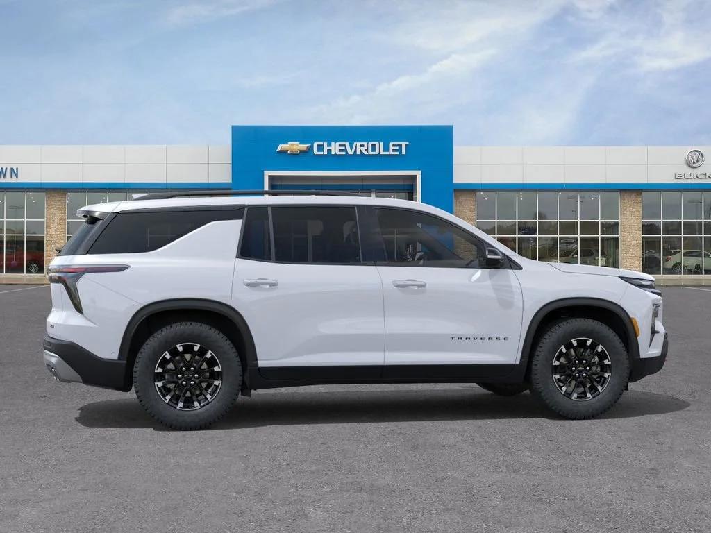 New 2026 Polar White Tricoat Chevrolet Z71 image 5