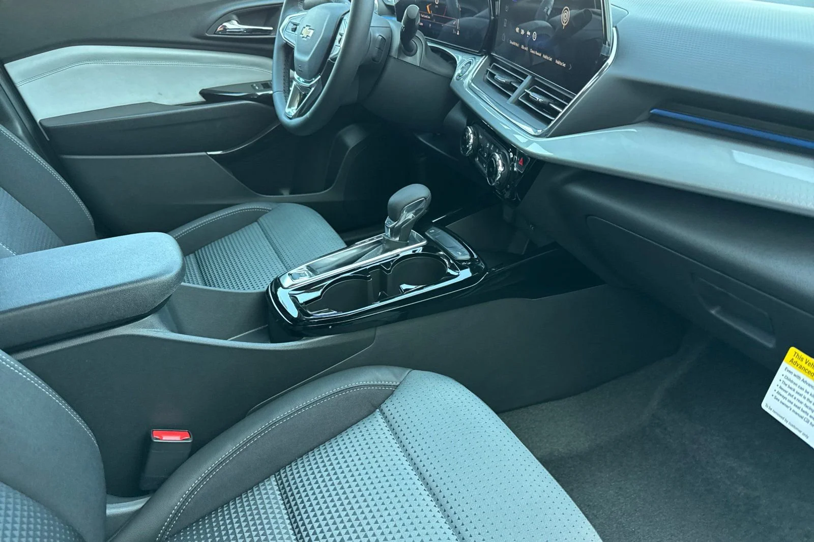 2026 Chevrolet Trax LT - Photo 15
