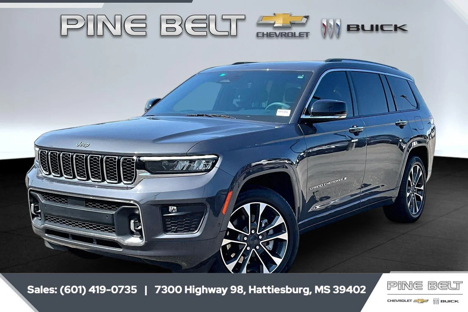 Used 2023 Baltic Gray Metallic Clearcoat Jeep Overland image 10