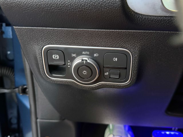 Used 2023 Blue Mercedes-Benz GLB 35 AMG® image 27