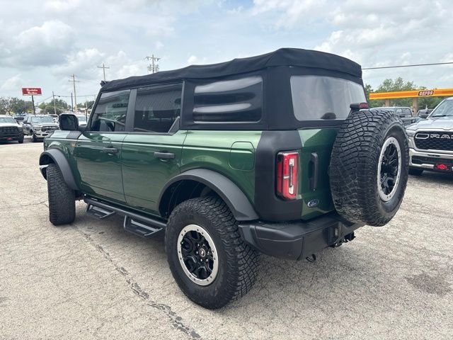 Used 2022 Green Ford Badlands image 3