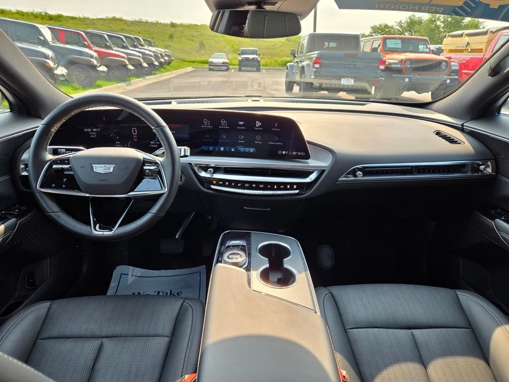 Used 2025 Silver Cadillac Sport image 16
