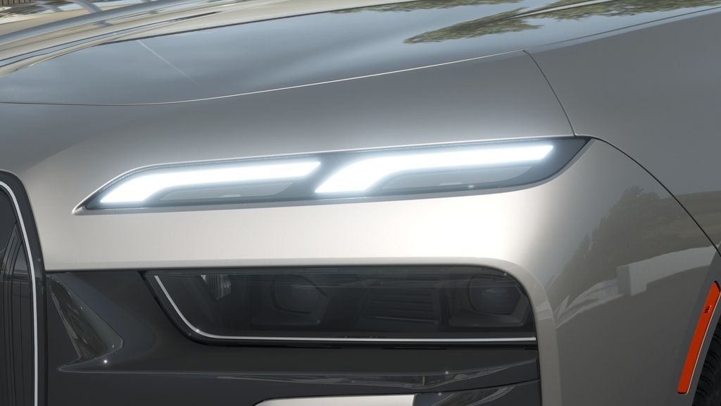 New 2026 Oxide Grey Metallic BMW xDrive60 image 32