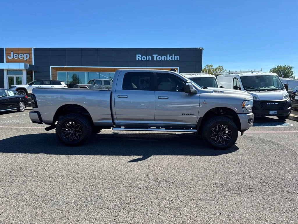 Used 2024 Billet Silver Metallic Clearcoat Ram Big Horn image 11