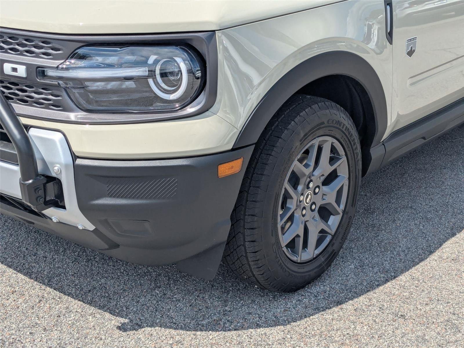 New 2025 Desert Sand Ford Big Bend image 14