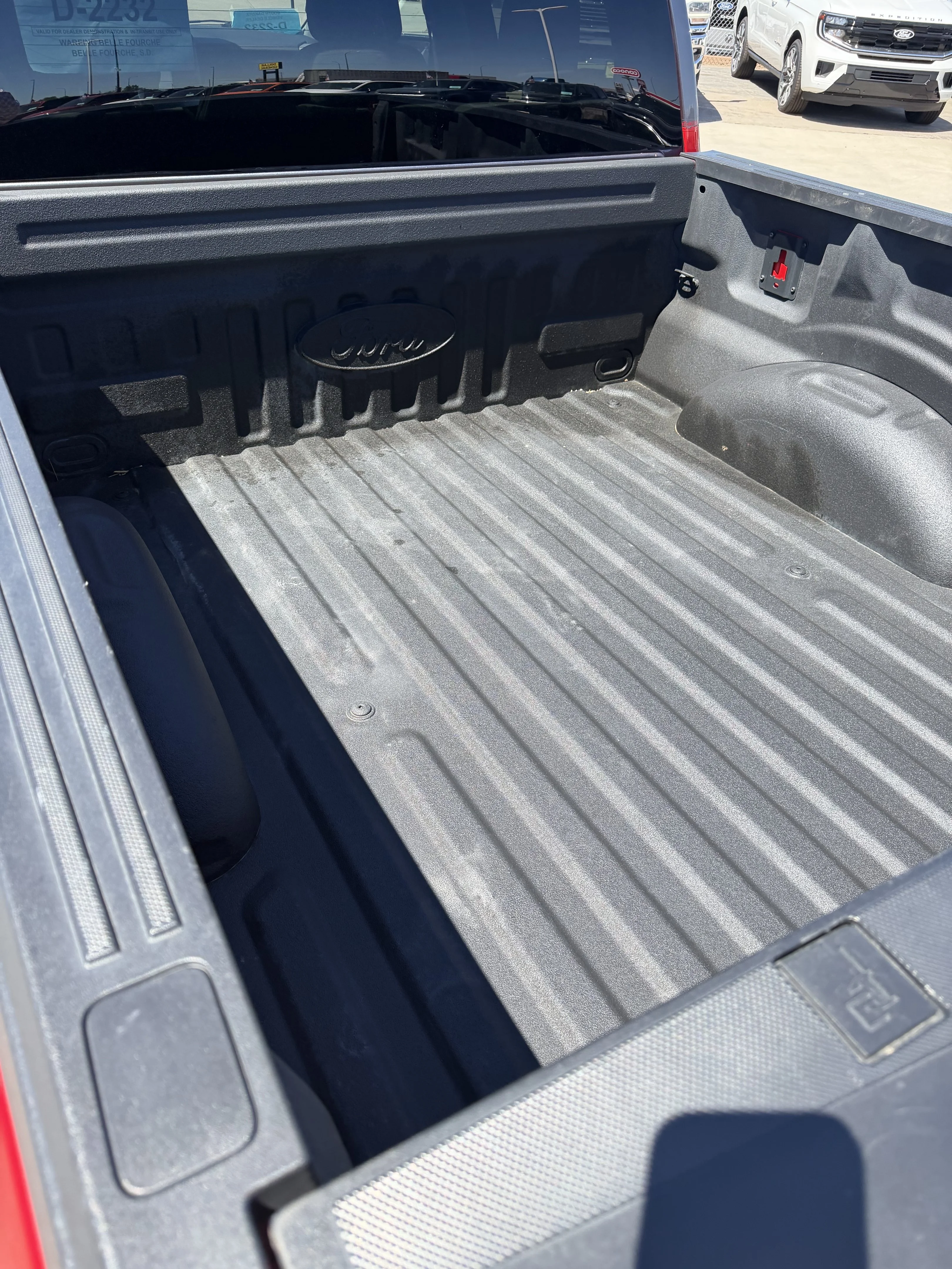Used 2023 Red Ford XLT image 29
