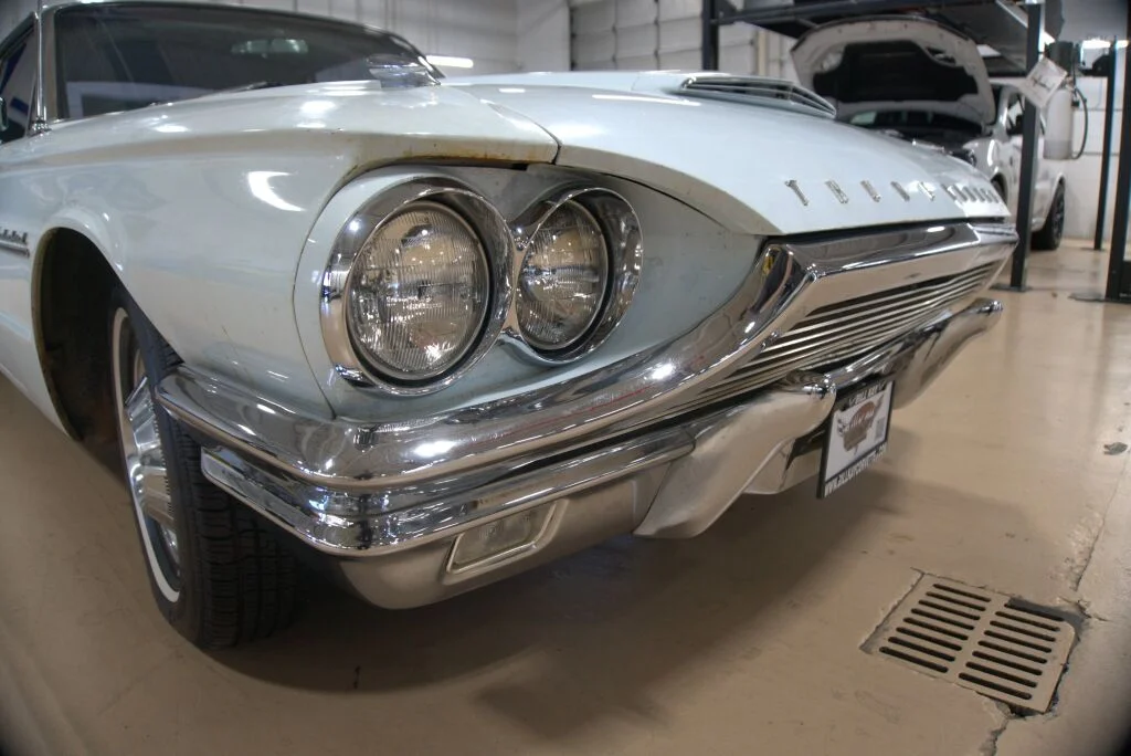 Used 1964 Light blue Ford  image 9