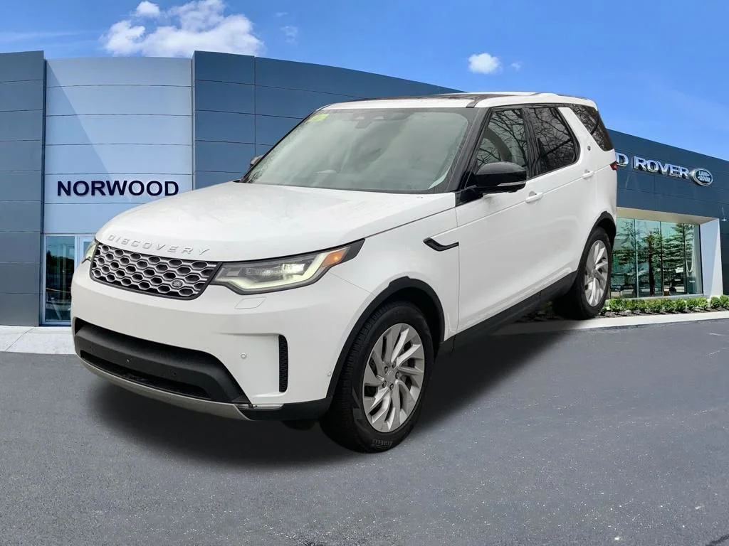 2025 Land Rover Discovery P300 S's photo