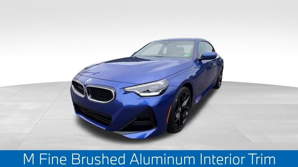 2025 BMW 2 Series 230i - Photo 18