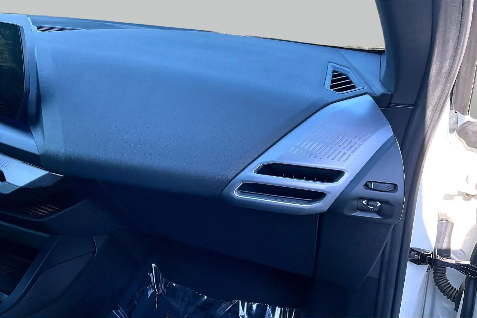 Used 2026 Alpine White BMW 228 xDrive image 19