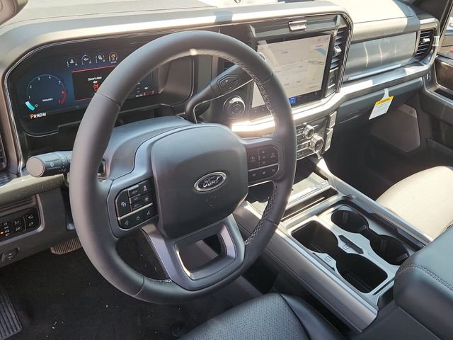 New 2026 Star White Metallic Tri-Coat Ford F-250® Lariat® image 9