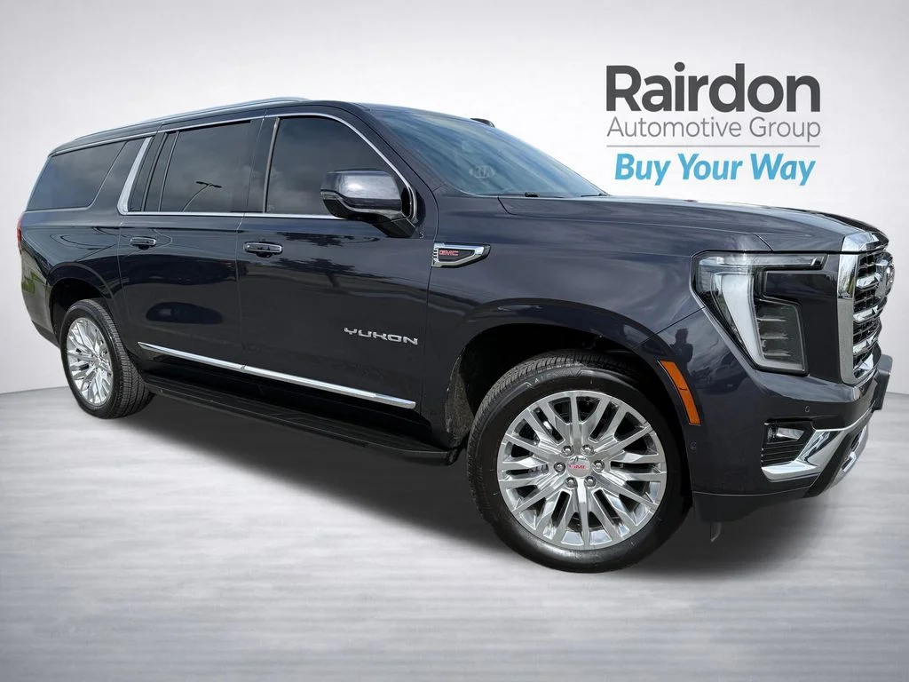 2025 GMC Yukon 4WD Elevation's photo