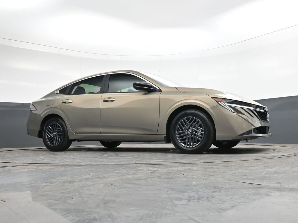 Used 2026 Brown Nissan SV image 31