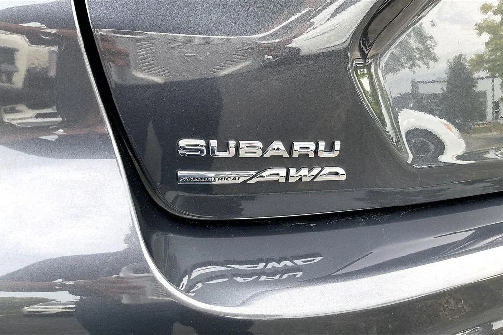 Certified Used 2025 Gray Subaru Premium image 35