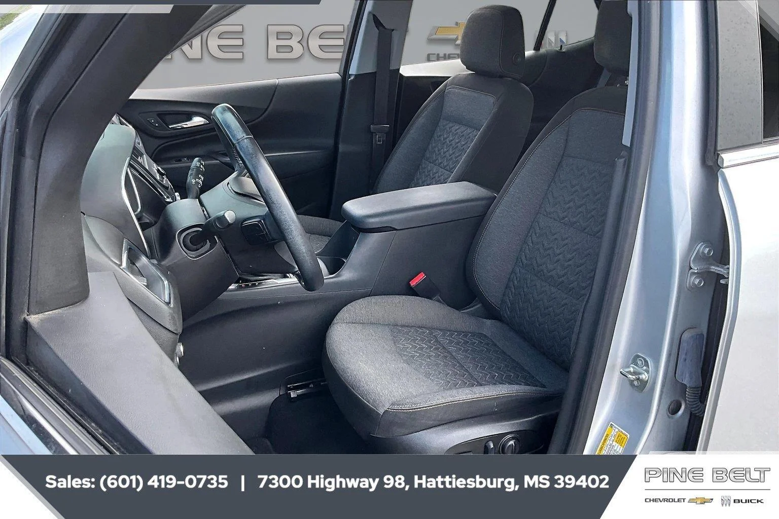 Used 2022 SILVER ICE METALLIC Chevrolet LT image 18