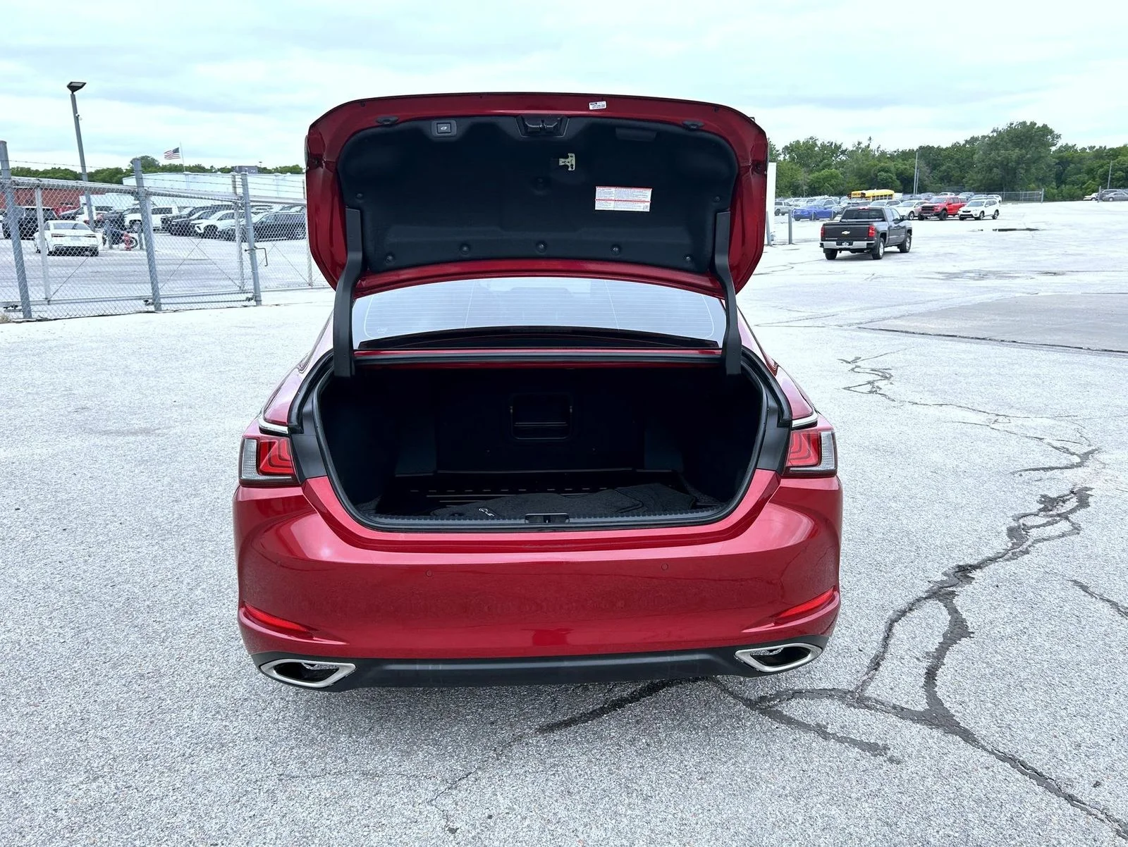 Used 2019 Red Lexus 350 Luxury image 20