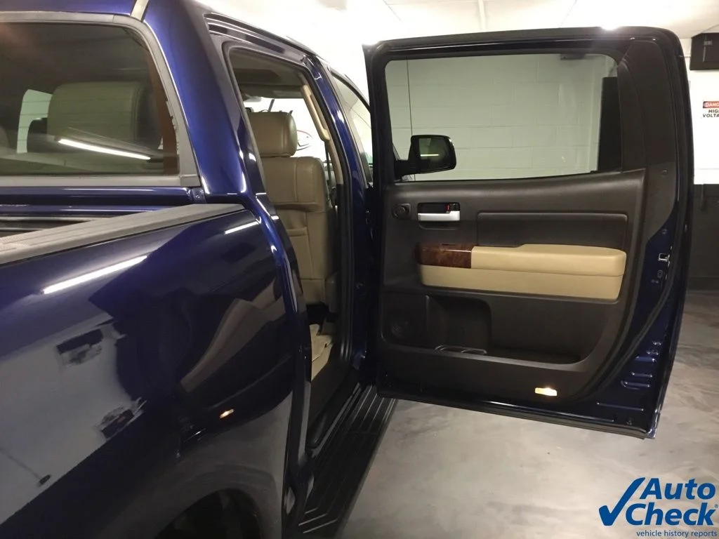 Used 2010 Blue Toyota Limited image 40