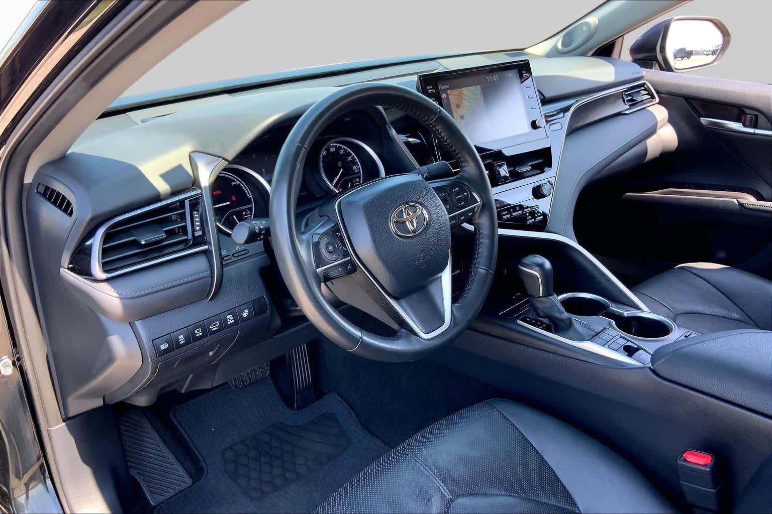 Used 2024 Midnight Black Metallic Toyota Hybrid XLE image 17
