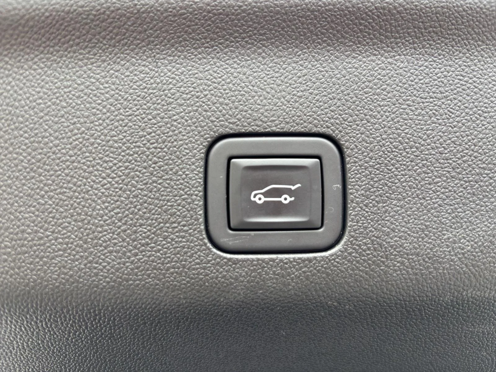 Used 2023 Sterling Gray Metallic Chevrolet Z71 image 41
