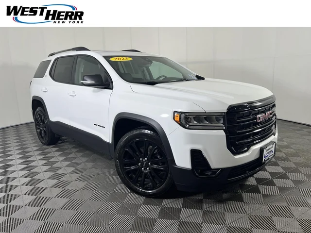 2023 GMC Acadia SLT