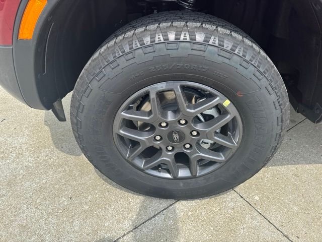 New 2026 Ruby Red Metallic Tinted Clearcoat Ford XLT image 10