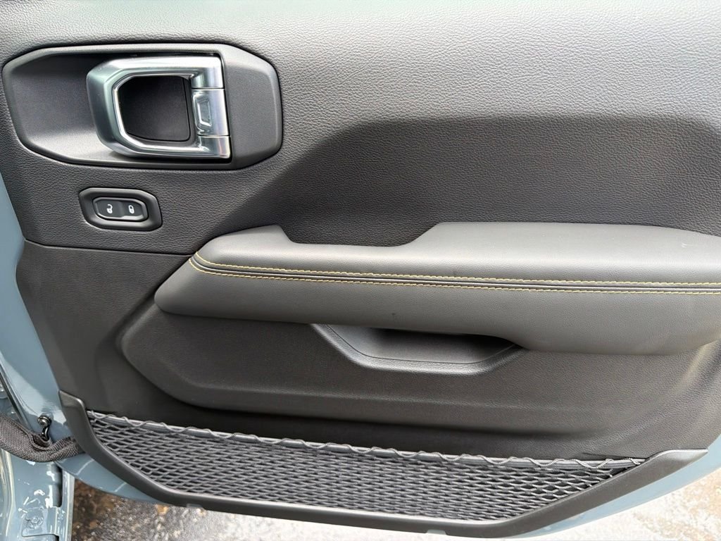 Used 2025 Gray Jeep Rubicon 392 image 15