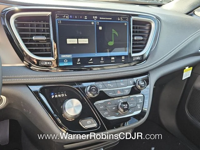 2026 Chrysler Pacifica Select - Photo 21