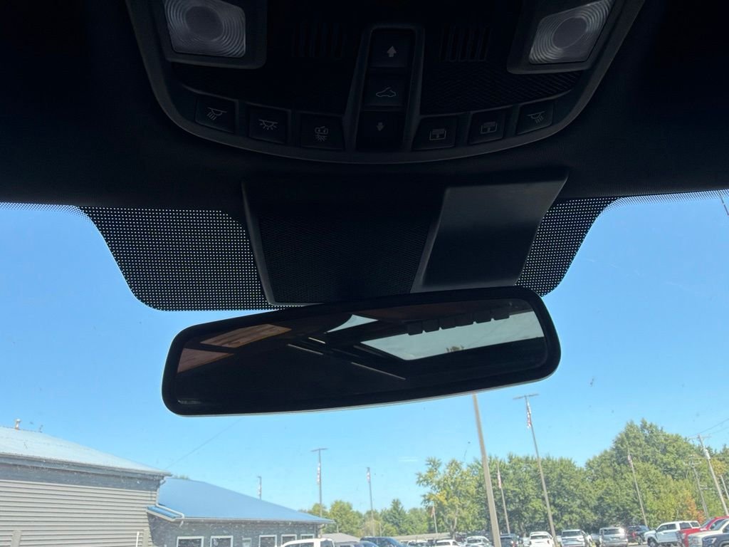 Used 2020 Magnetic Ford Platinum image 33