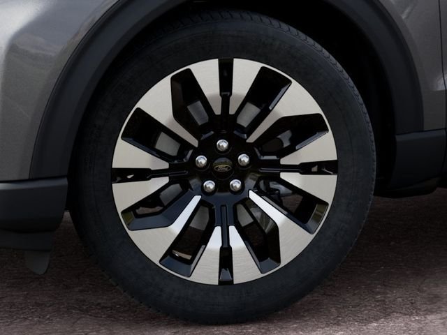 New 2027 Gray Ford Platinum image 19