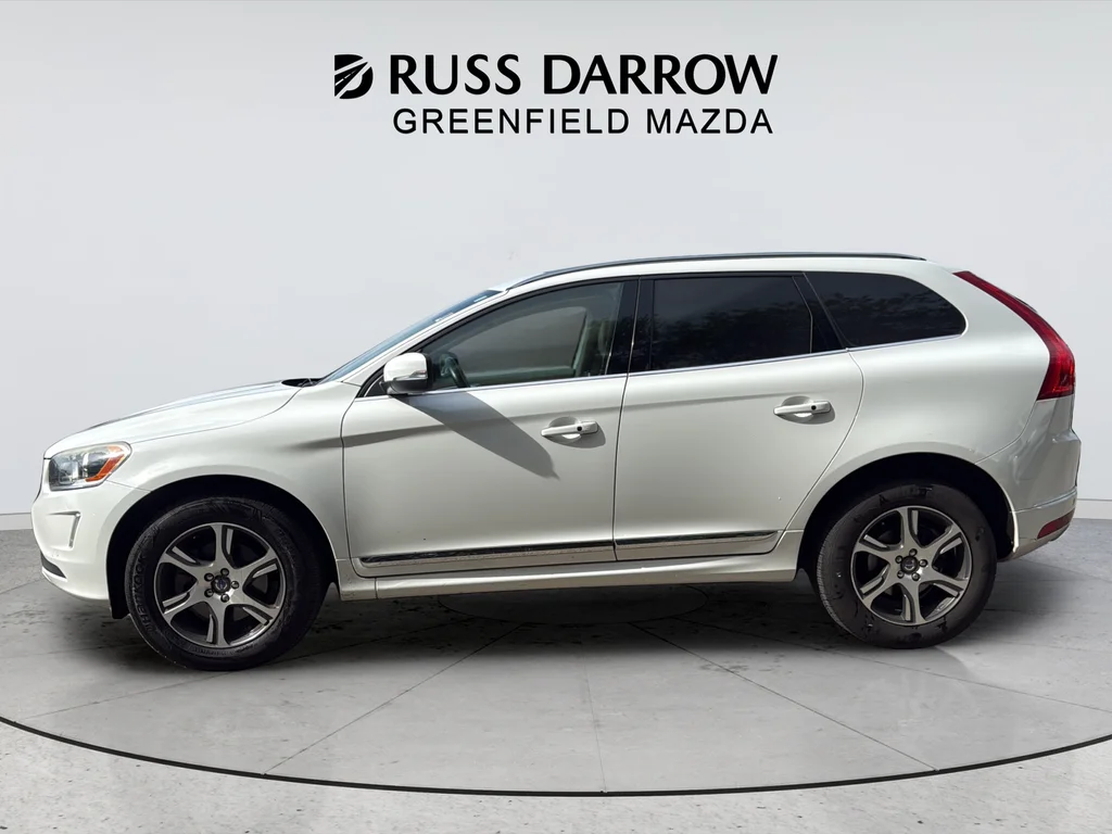 Used 2015 Volvo XC60 T6 with VIN YV4902RK4F2741348 for sale in West Bend, WI