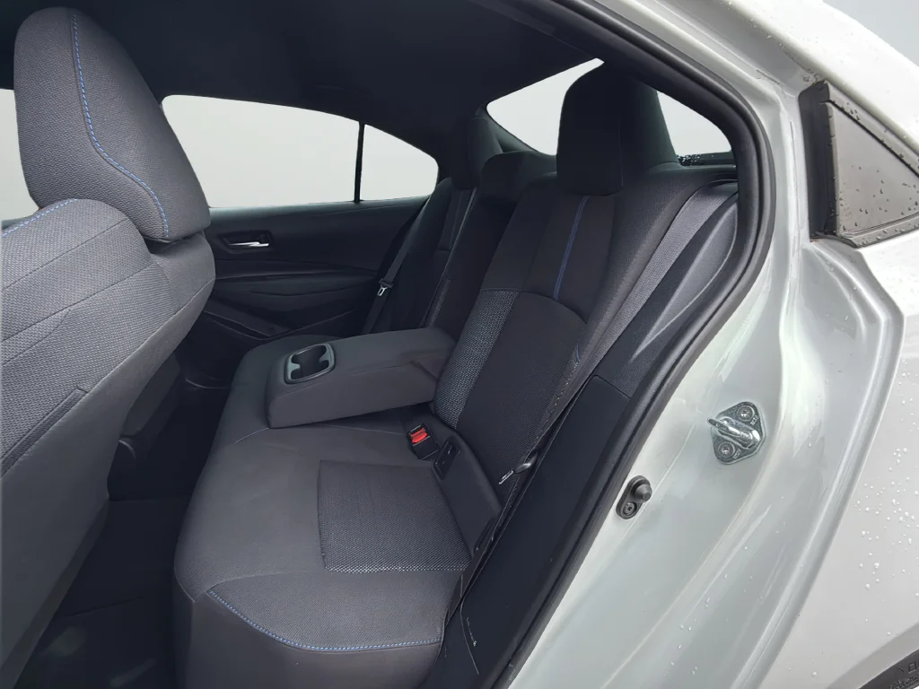 Used 2021 White Toyota SE image 33