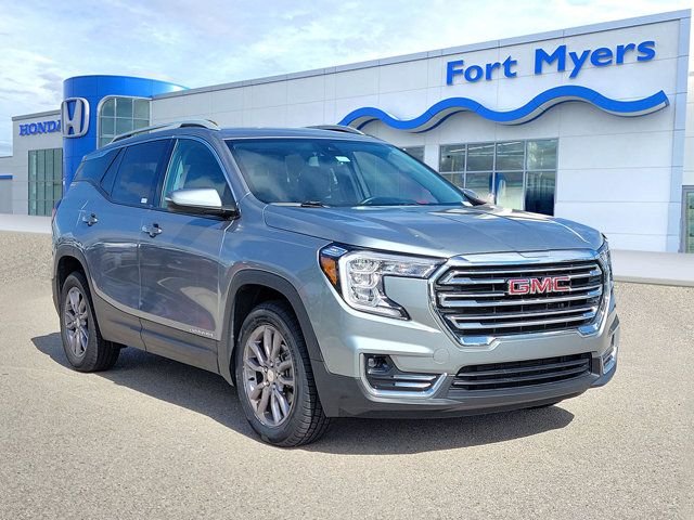 2023 GMC Terrain SLT AWD's photo