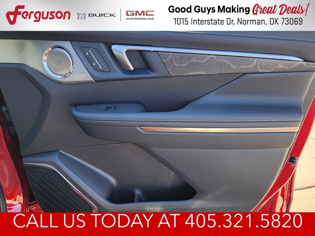New 2026 Cherry Red Tintcoat Buick Avenir image 39