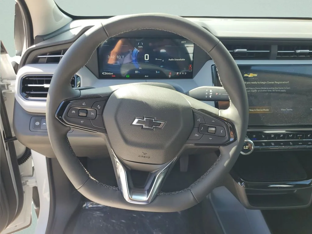 Used 2027 Summit White Chevrolet RS image 15