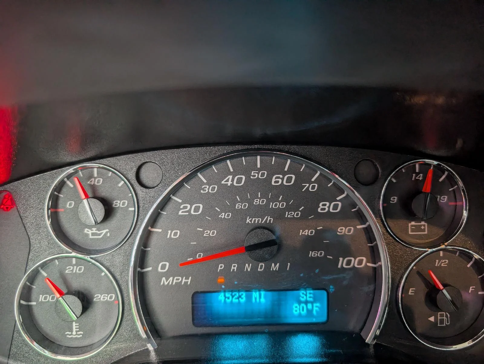 Used 2025 Summit White GMC Work Van image 19